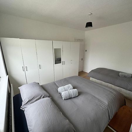 Nice Triple Room At 2 Iveragh Rd-7 Дублін Екстер'єр фото